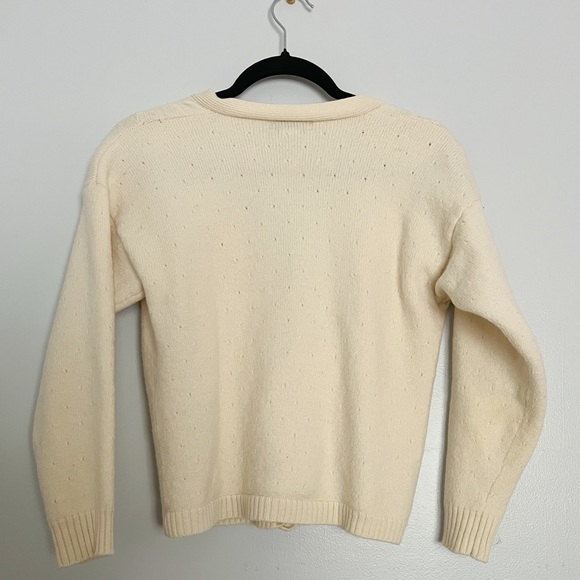 1960s vintage 100% wool cardigan
petite m but could fix a sm - Picture 2 of 4